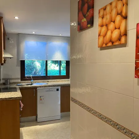 Apartamento Apto. En Primera Linea De Playa Estepona