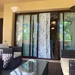 Apto. En Primera Línea De Playa Apartamento *