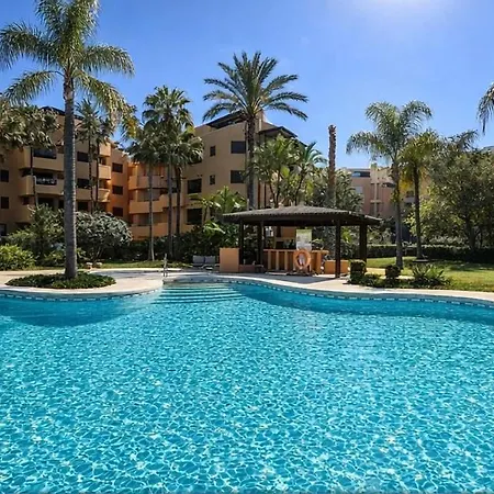 Apto. En Primera Linea De Playa Apartmán Estepona