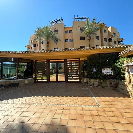 Apto. En Primera Linea De Playa Estepona